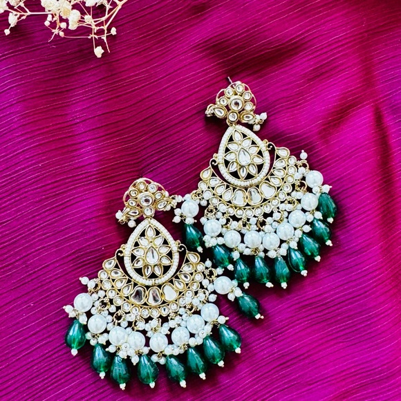 **EID SALE ACCEPTING ALL REASONABLE OFFERS ❗️Indian kundan Earrings - Picture 5 of 11